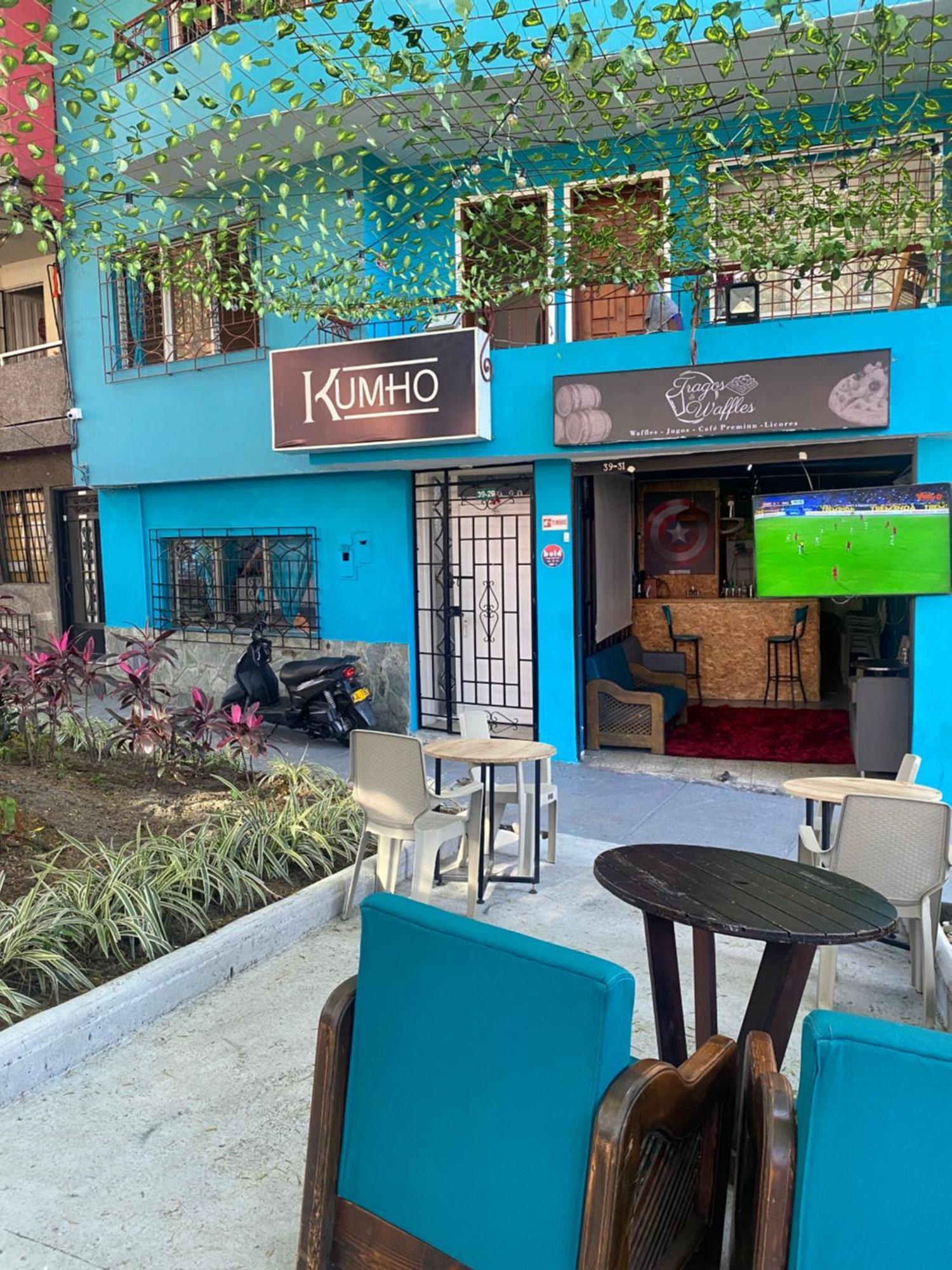 Hostel Kumho Alojamiento Medellín Dış mekan fotoğraf