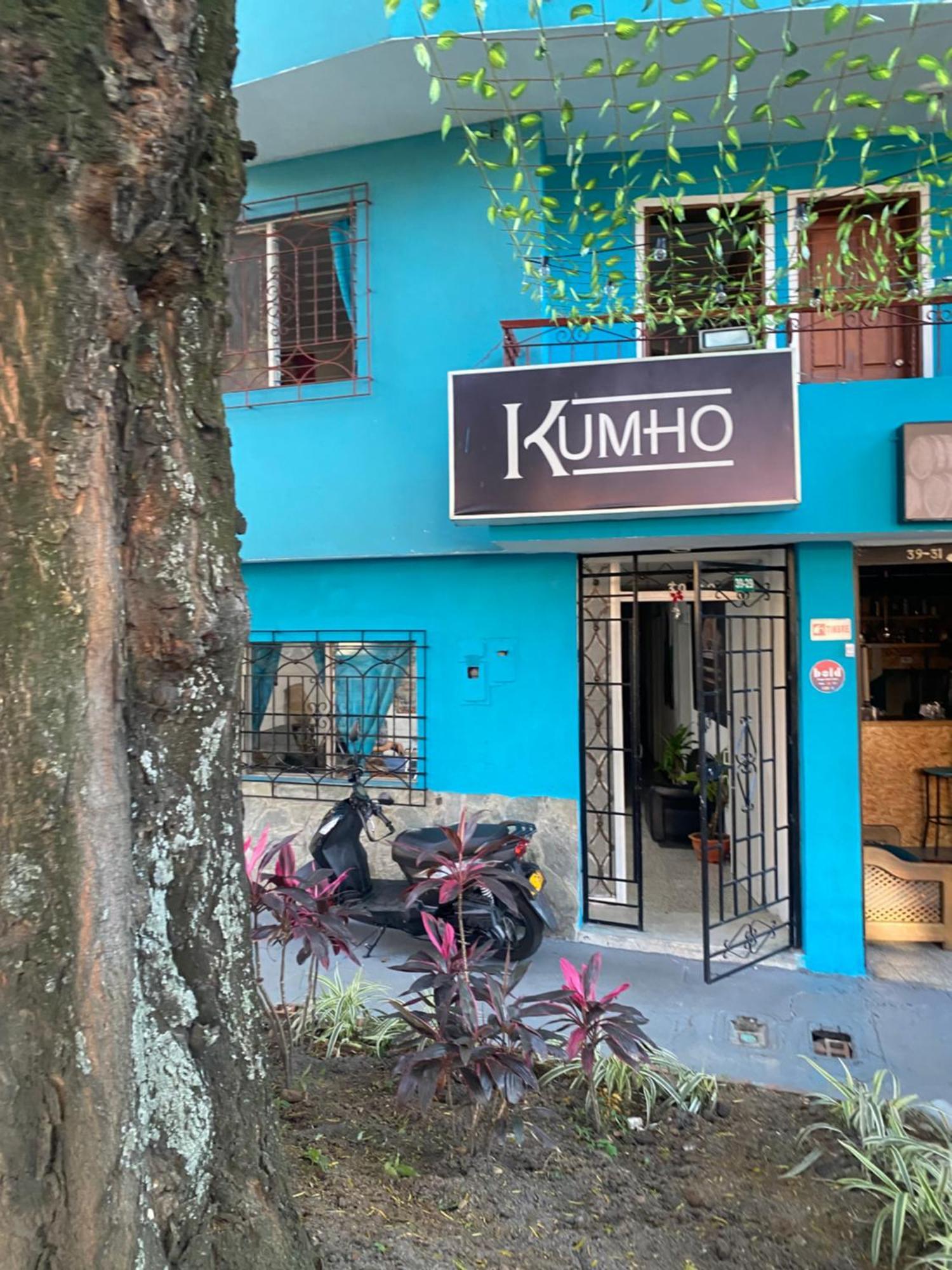 Hostel Kumho Alojamiento Medellín Dış mekan fotoğraf